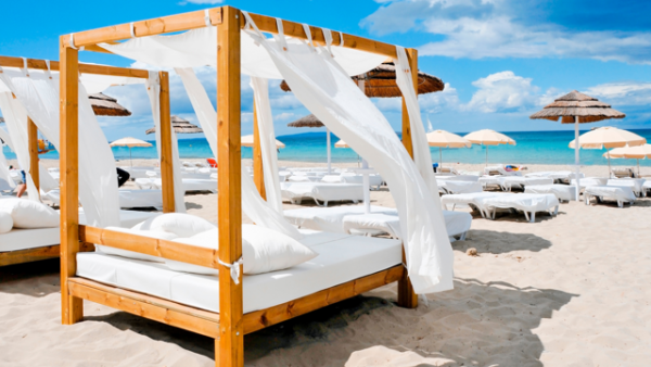 Mar-Menor-StrandbedBalinees