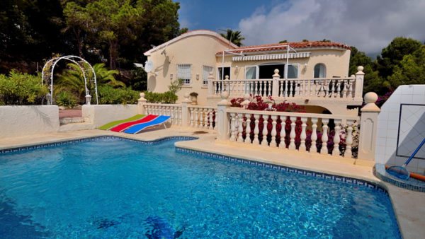 Large villa with separate guest apartment – Altea – Costa Blanca