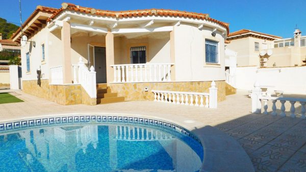Detached 3 bed – 2 bath Villa in Las Comunicaciones San Miguel de Salinas – Orihuela – Costa Blanca south