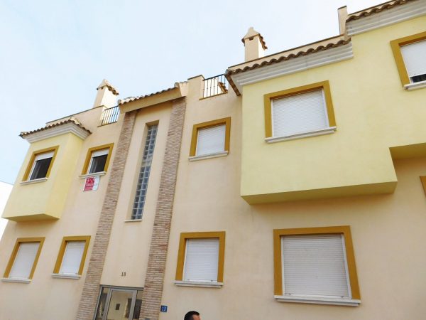 2 Bed 2 Bath Top Floor Apartment with Solarium and Garage in Torremendo, Murcia
